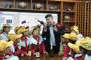 匠心筑梦食光 启蒙职业初心||食品科技学院携手黄羊实验小学开展职业技能体验活动